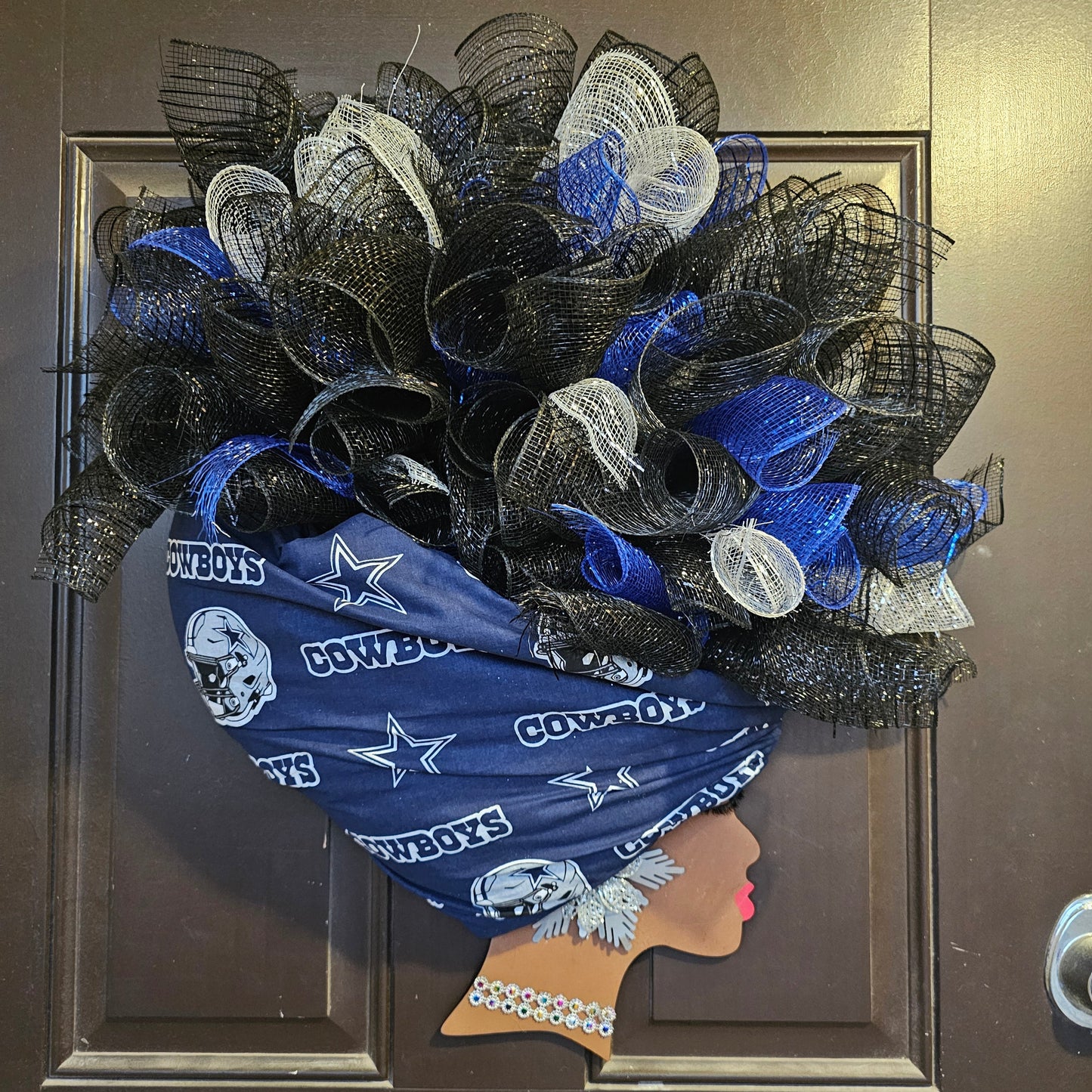 28 inch Diva Wreath